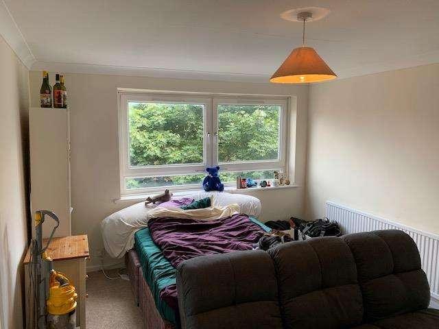 Flat for sale in Whitley, Reading
