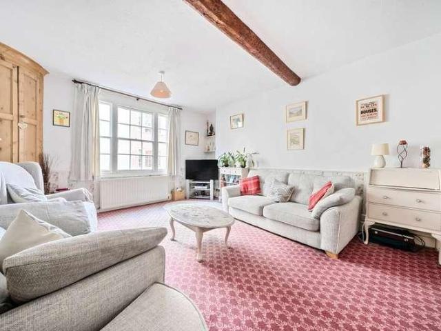 Flat for sale in Watergate, Devon