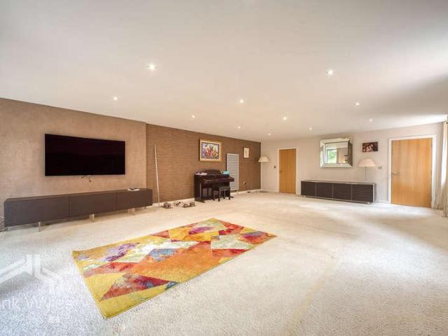 Flat for sale in Lytham, Lancashire