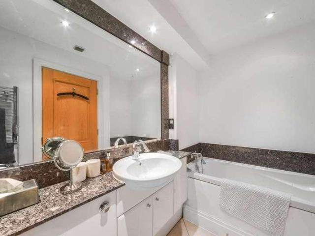 Flat for sale in Imperial Wharf, Greater London