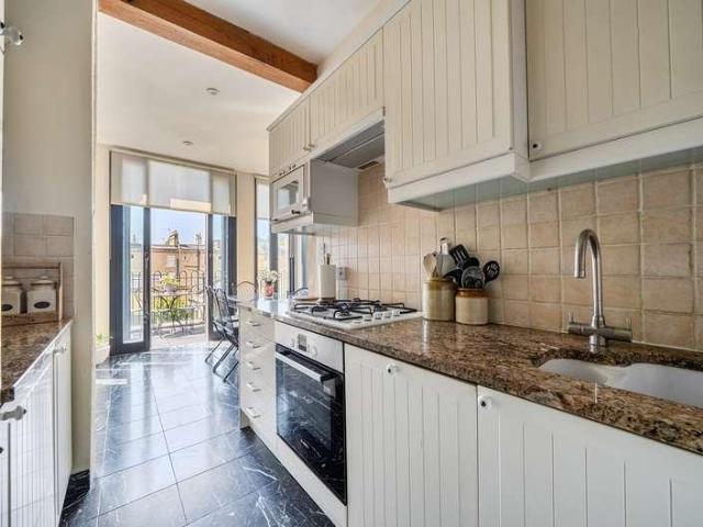 Flat for sale in Bathwick, Dulcote