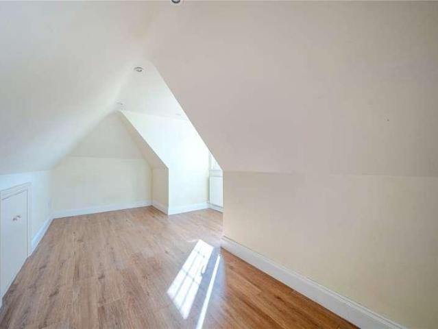 Flat for sale in Amersham