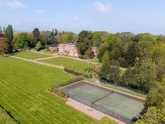 Flat for sale in Rossett, Wales