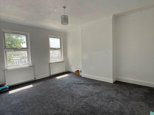 Apartment for rent in Greenhill, Greater London