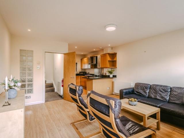 Apartment for rent in Longstone, City of Edinburgh