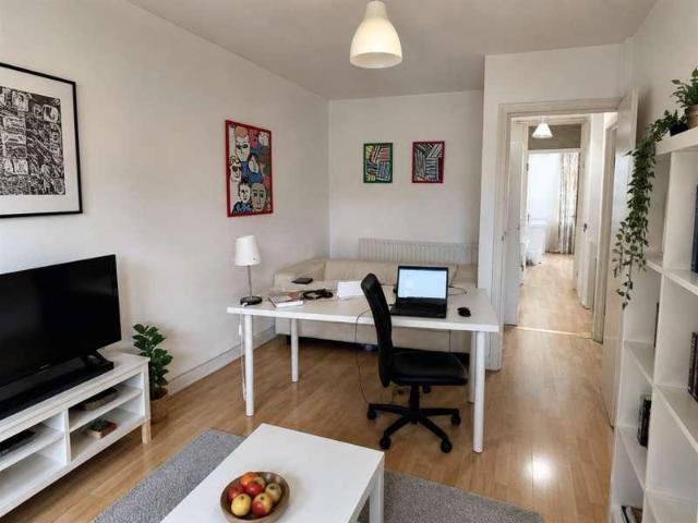 Apartment for rent in Chalk Farm, Greater London