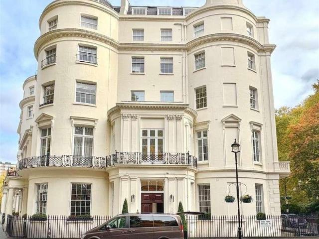 Apartment for rent in Paddington, Greater London