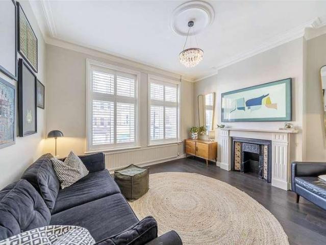 Apartment for rent in North End, West Hampstead