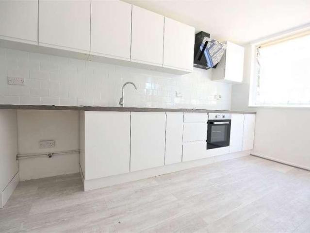 Apartment for rent in Archway, Greater London