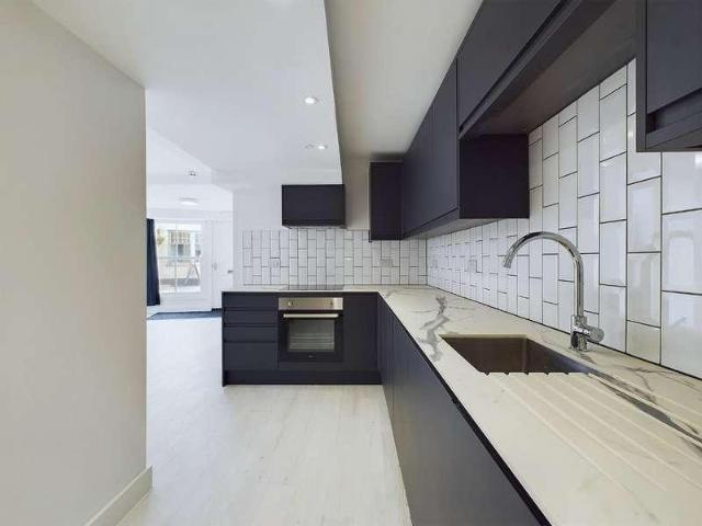 Apartment for rent in Feckenham, City Of Bristol