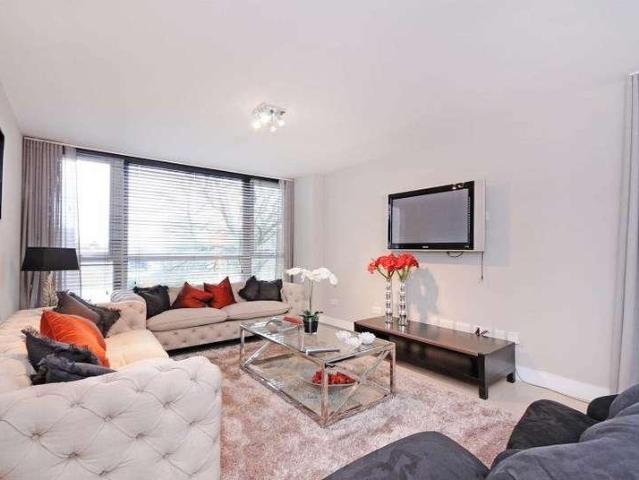 Apartment for rent in St. John's Wood, Greater London