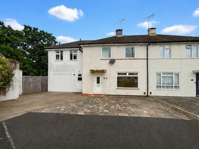 Farm for sale in Alton Barnes, Essex