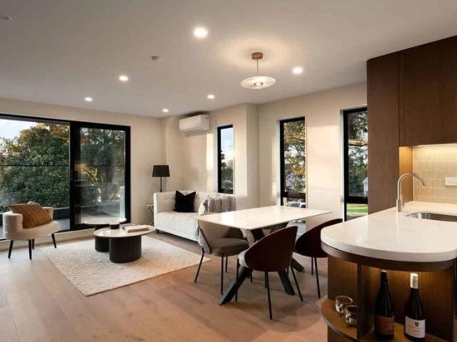 Townhouse for rent in Point England, Oroua County