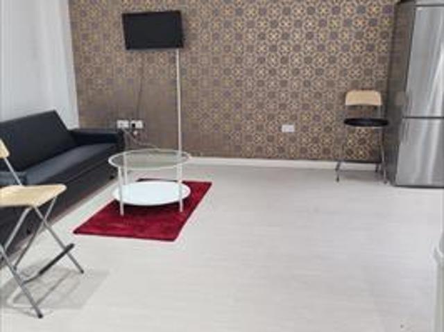 House for rent in Ratcliffe, Limehouse