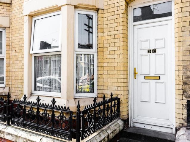 House for rent in Kensington, Calderstones