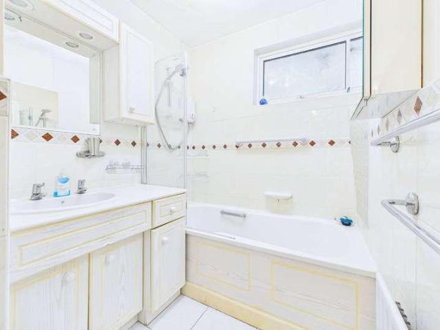 House for sale in Creekmoor, Poole