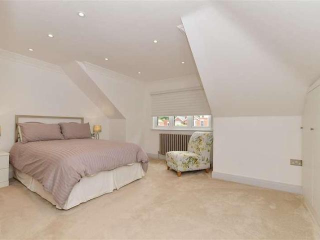 House for sale in Ivy Chimneys, Epping