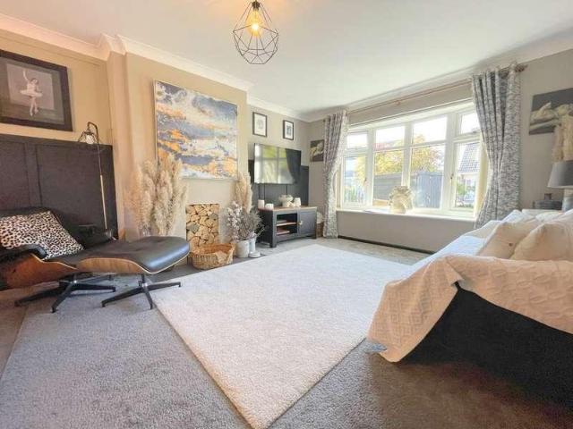 House for sale in Brightlingsea, Dale Hill