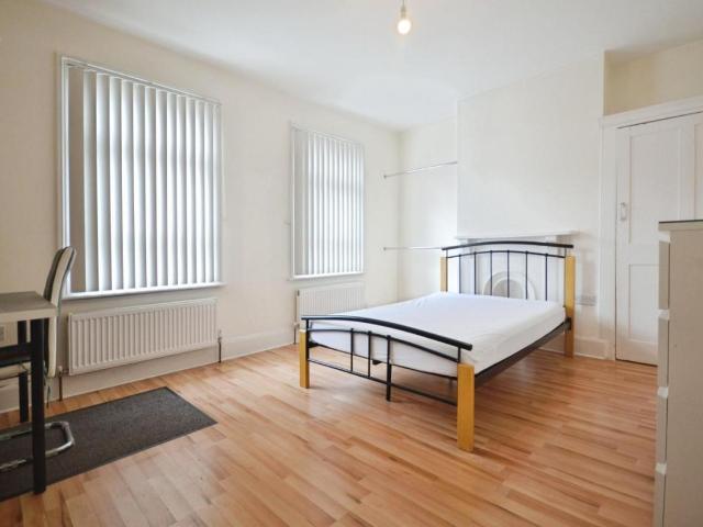 House for sale in Newtown, Reading