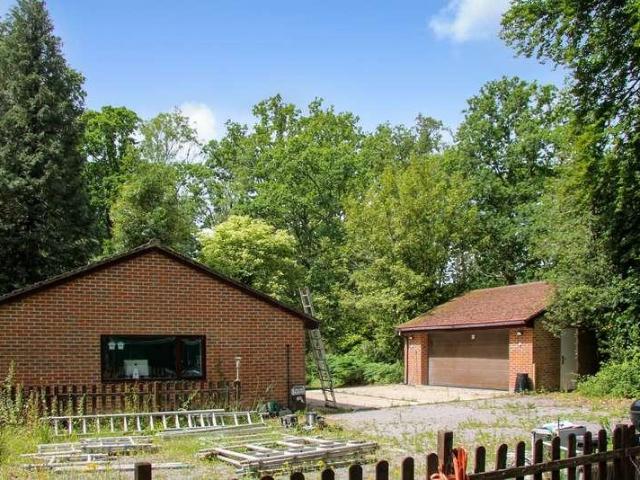House for sale in Fareham, Shedfield