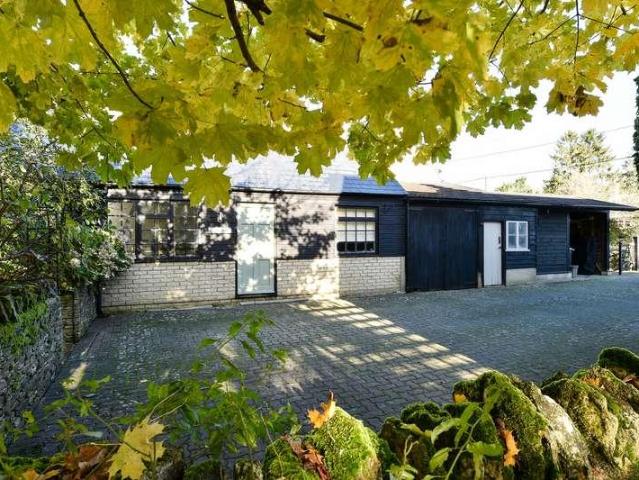 House for sale in Black Bourton, Oxfordshire