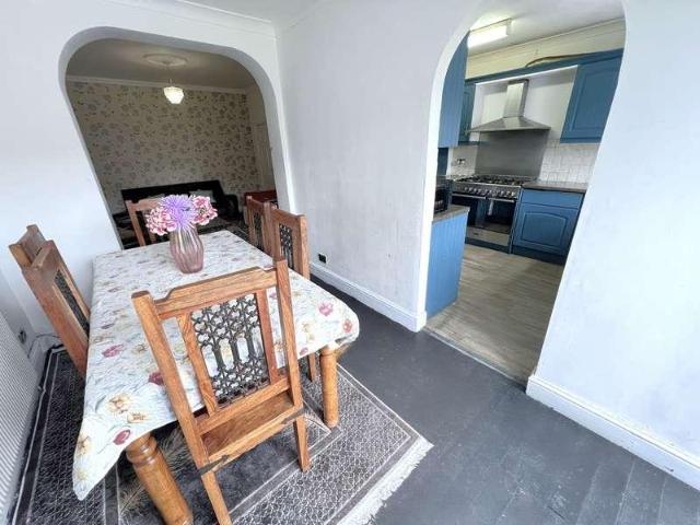 House for sale in Little Ilford, Greater London
