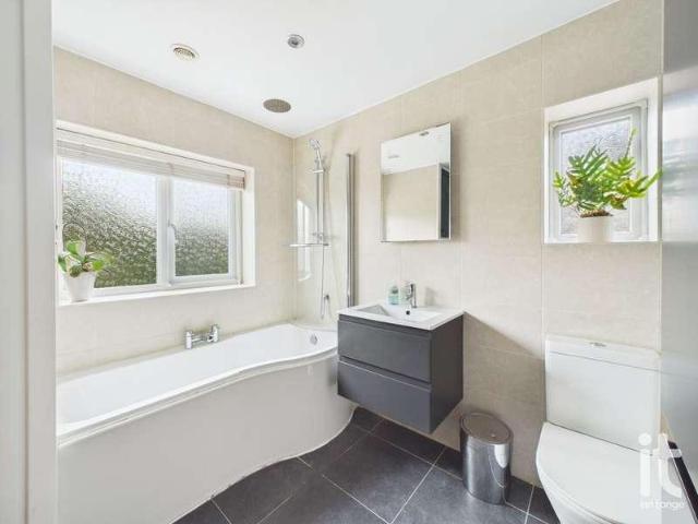 House for sale in Hazel Grove, Stockport