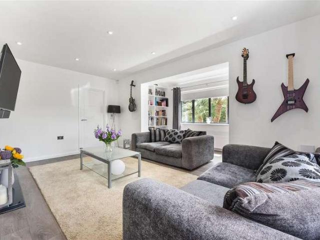 House for sale in West Barnham, Clapham