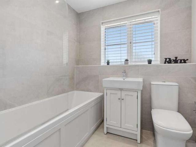 House for sale in South Tankerton, The Bridge