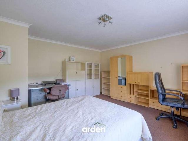 House for sale in Lodge Park, Redditch