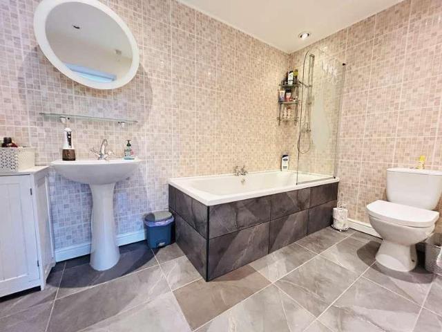 House for sale in Claypath, Durham