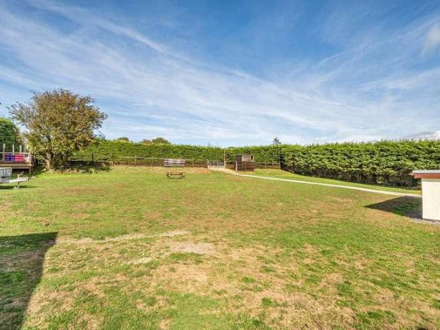 House for sale in Bleadon