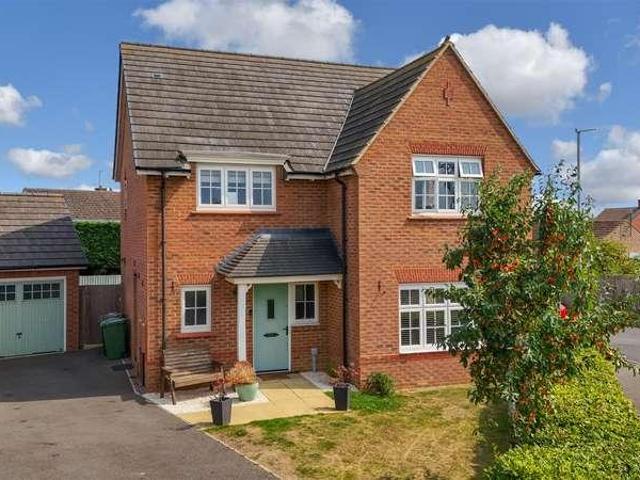 House for sale in Earls Barton