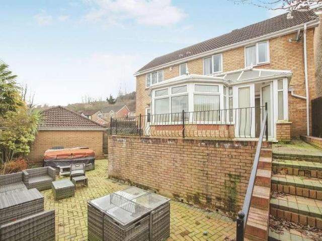House for sale in Ystrad Mynach, Wales