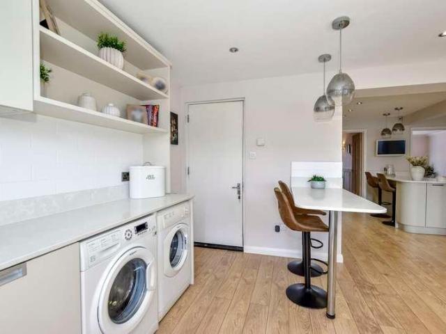 House for sale in Batchworth, Hertfordshire