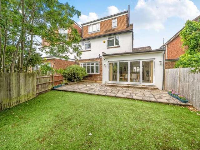 House for sale in High Barnet, Greater London