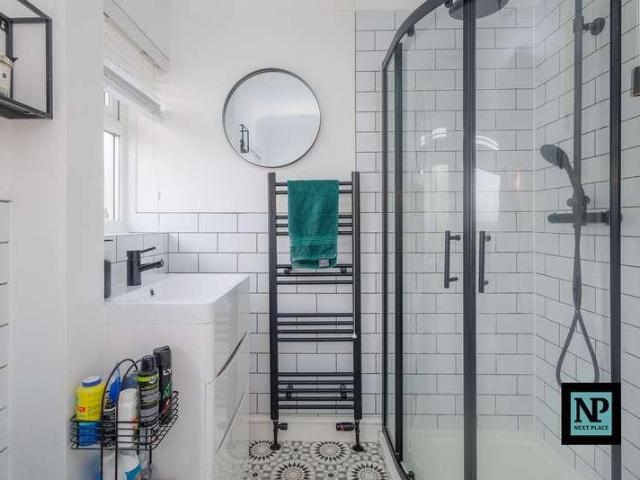 House for sale in Kingsbury CP, Gun Hill