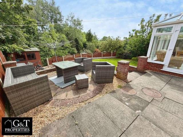 House for sale in Gornal Wood, Lower Gornal
