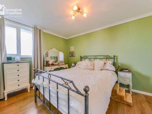 House for sale in St Albans, Colney Heath
