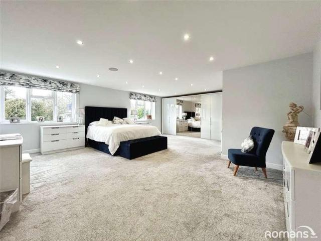 House for sale in Moulsham Green, Hart