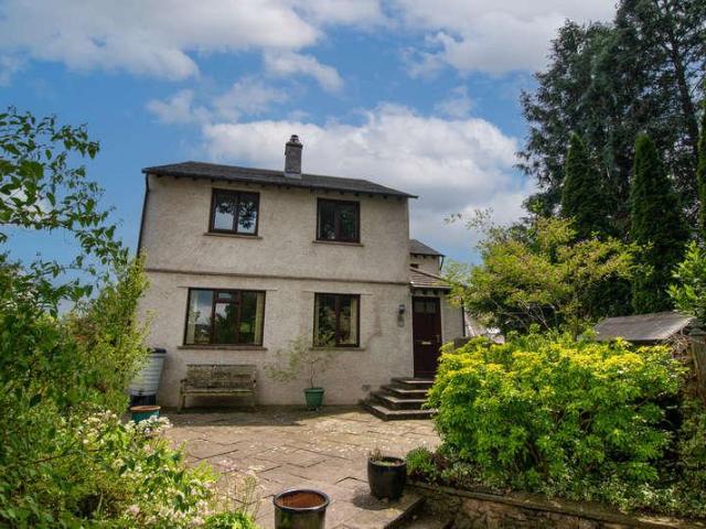 House for sale in Levens