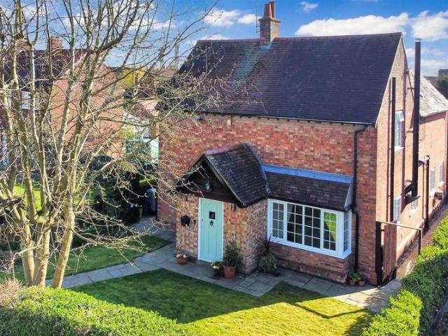 House for sale in Alverton, East Midlands