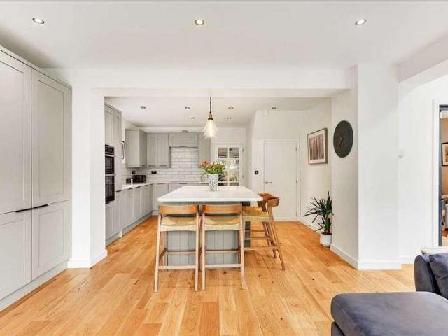 House for sale in Lavendon