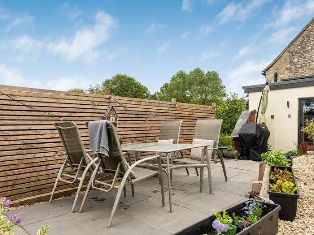 House for sale in Fossebridge, Gloucestershire
