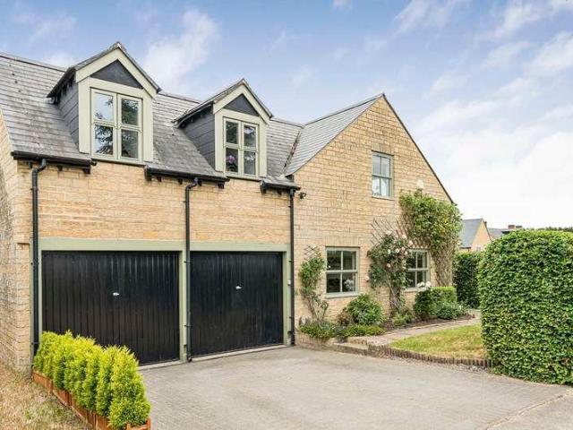 House for sale in Dromore, Oxfordshire