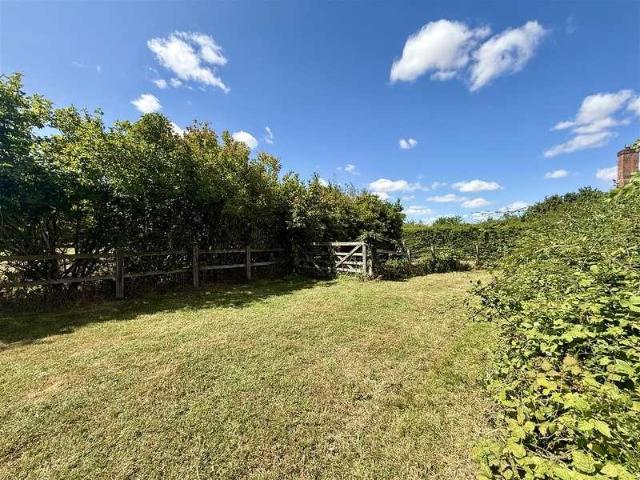 House for sale in Bedingfield, Suffolk