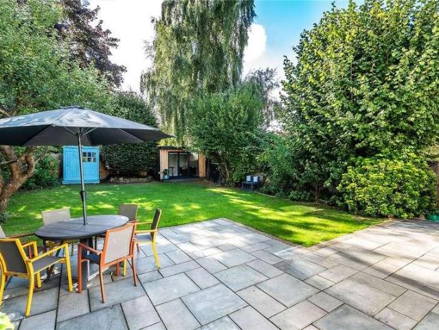 House for sale in St John's, Sevenoaks