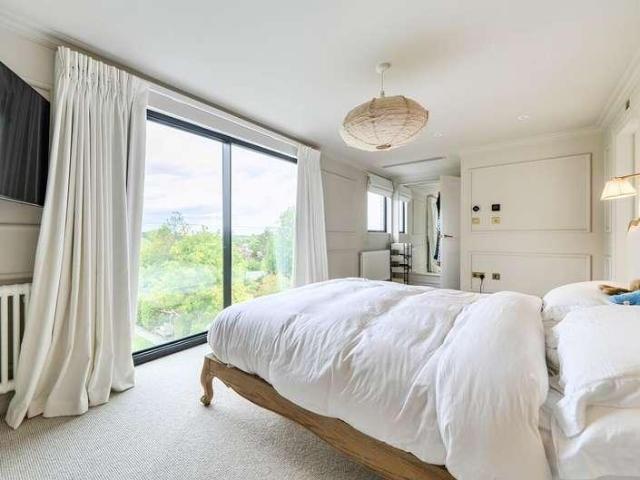 House for sale in London Borough of Barnet, Greater London
