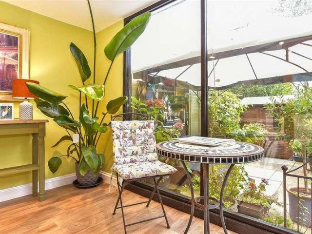 House for sale in Bridgefield, Kent