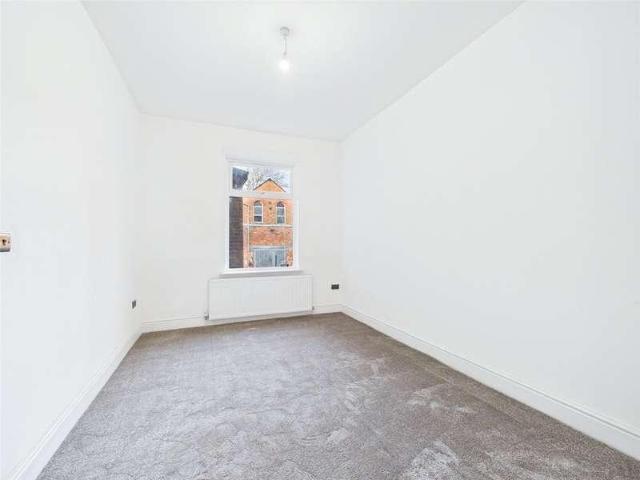 House for sale in Gorse Hill, Trafford Park